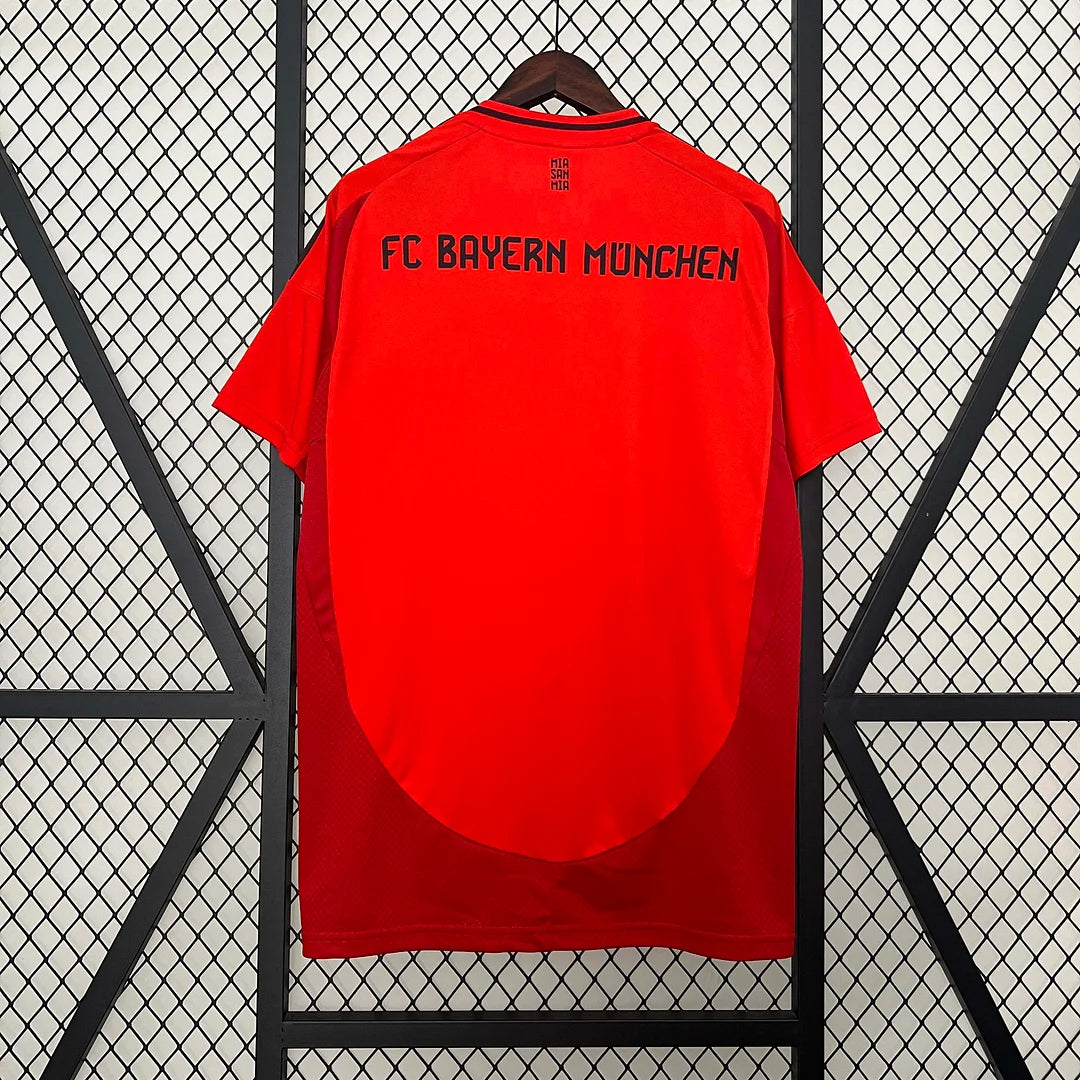 24-25 Bayern Munich Home