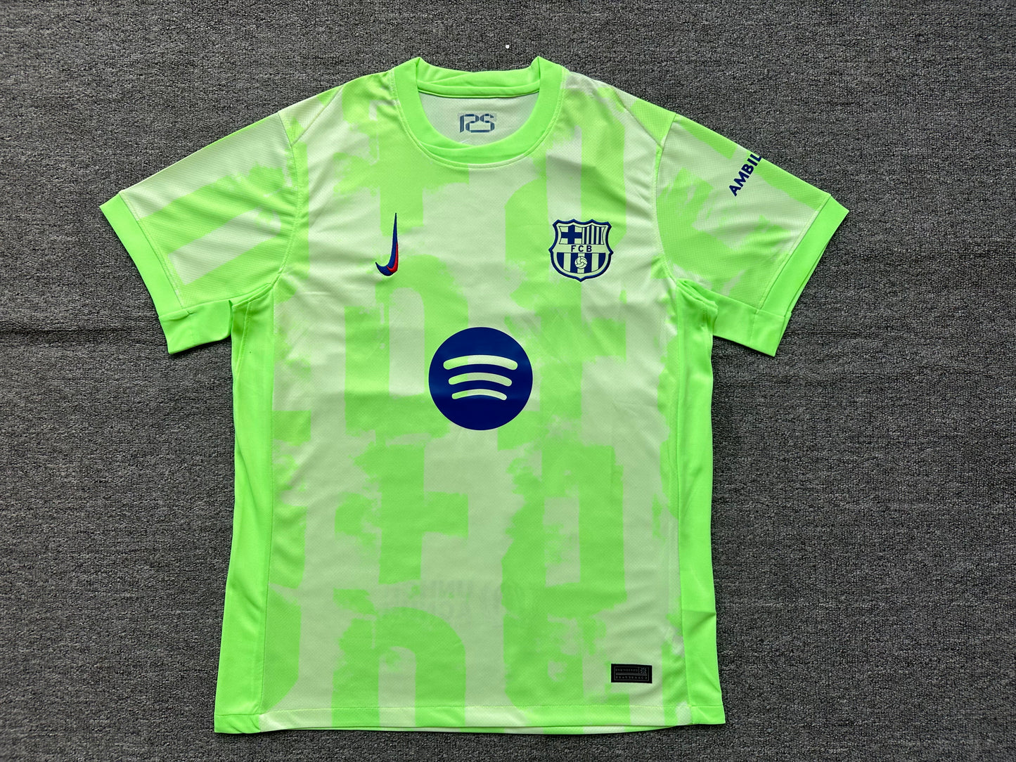 24-25 Barcelona Away