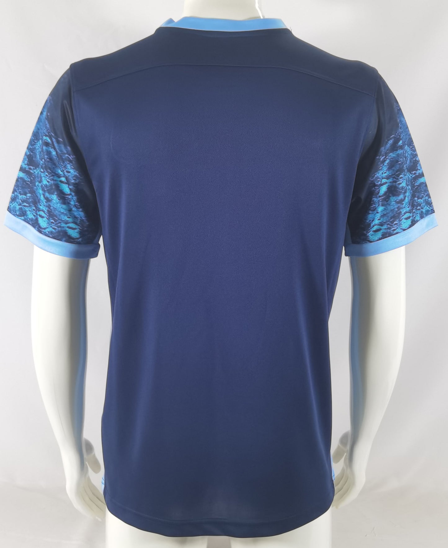 15-16 Manchester City Away