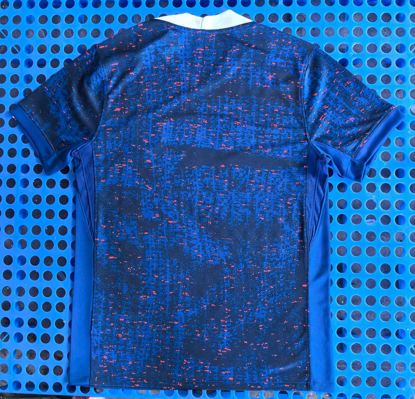 25-26 France Home