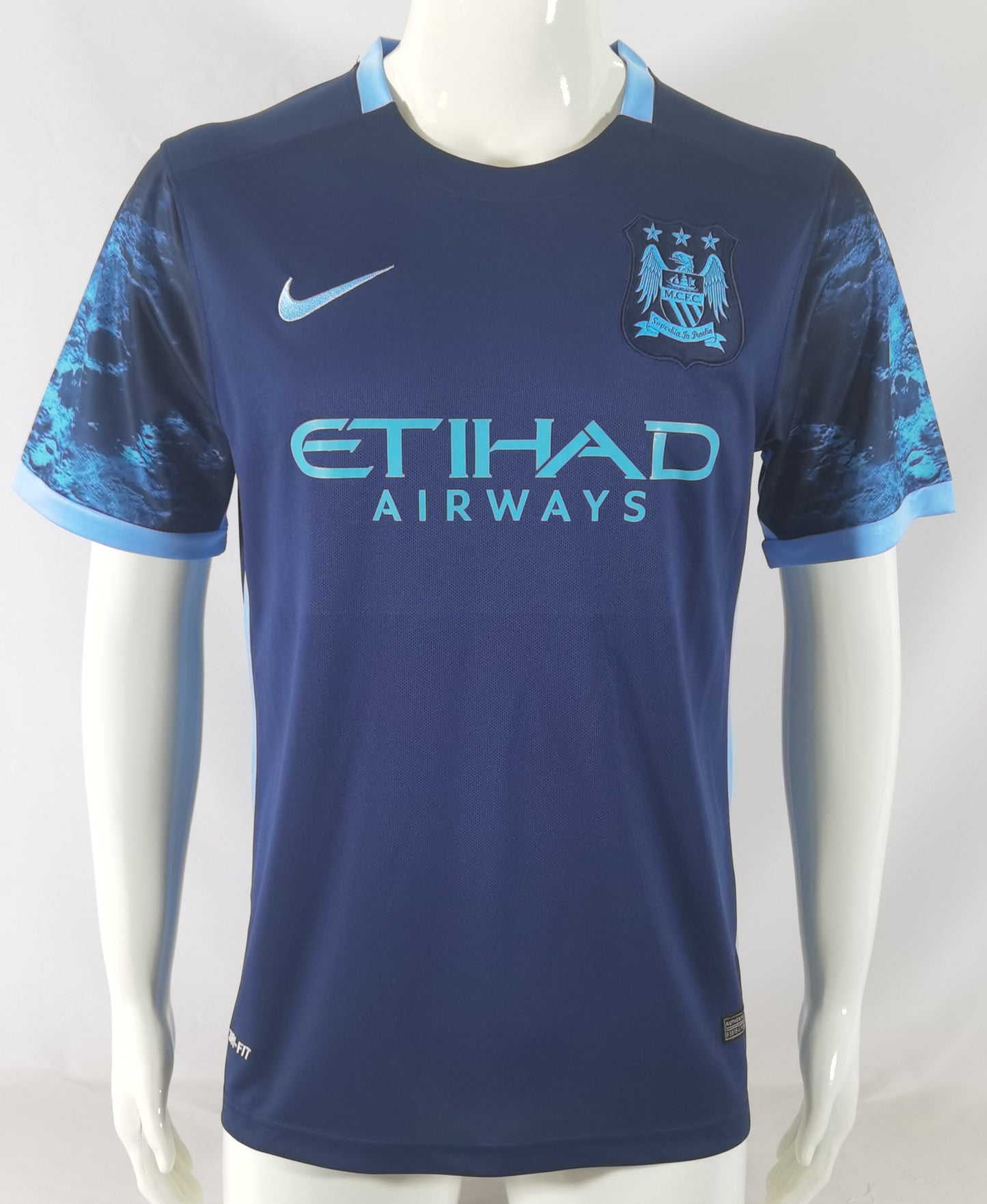 15-16 Manchester City Away