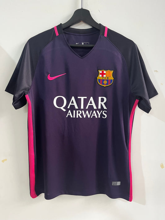 16-17 Barcelona Away