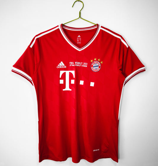 2013-14 Bayern München Home
