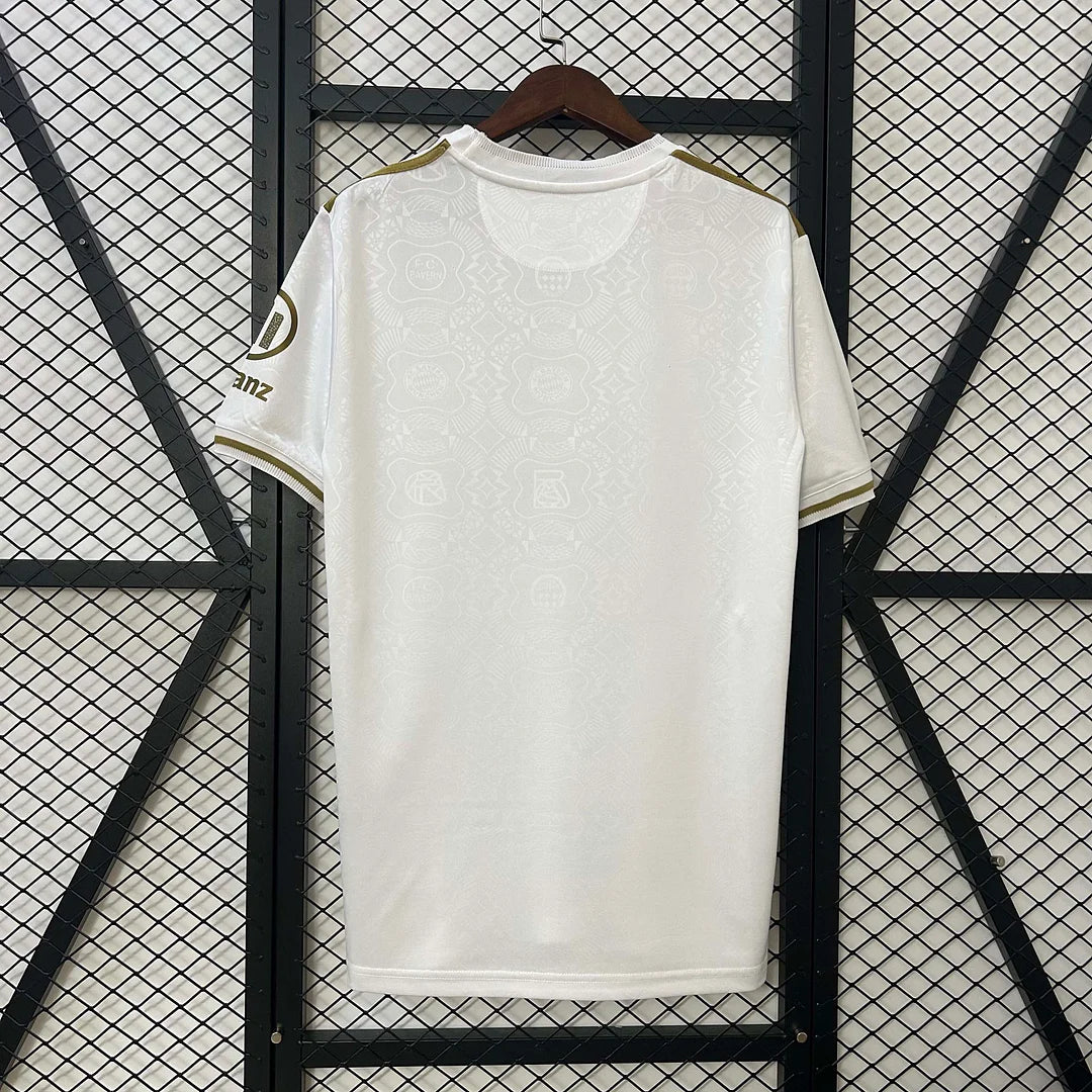 25-26 Fan Bayern München 125 Anniversary