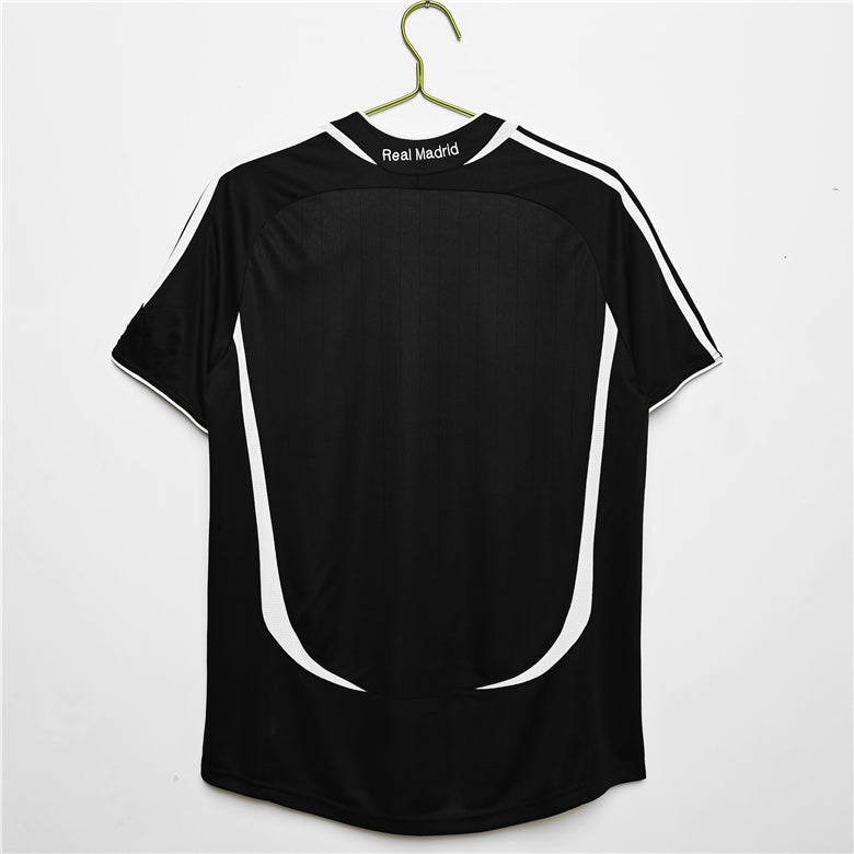 2006-07 Retro Real Madrid Away