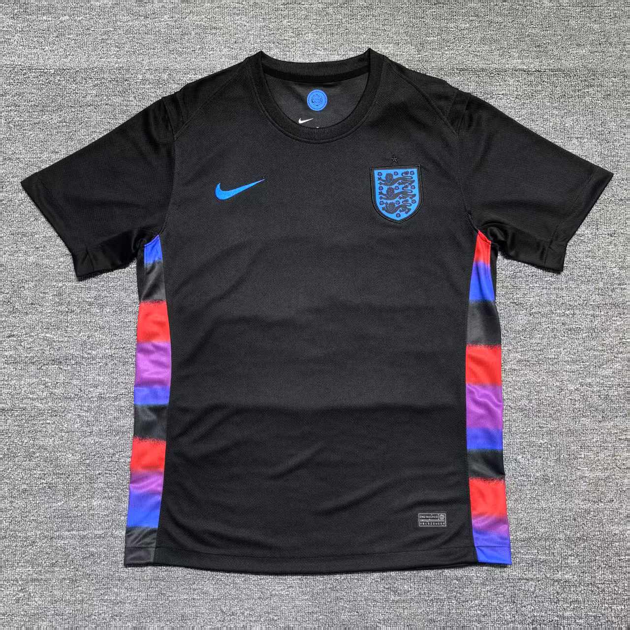 25-26  England Away