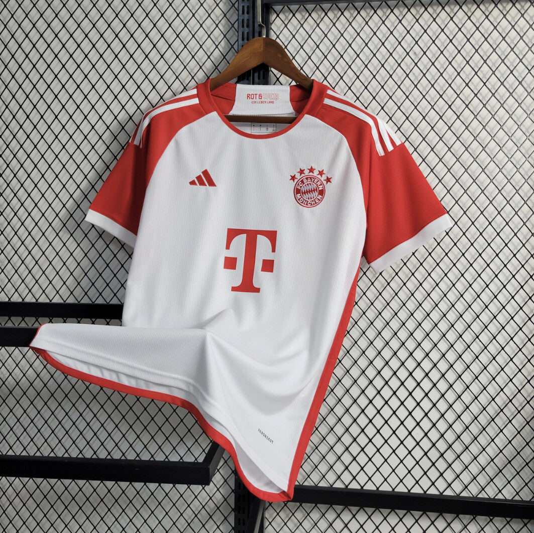 23-24  Bayern Munich  Home