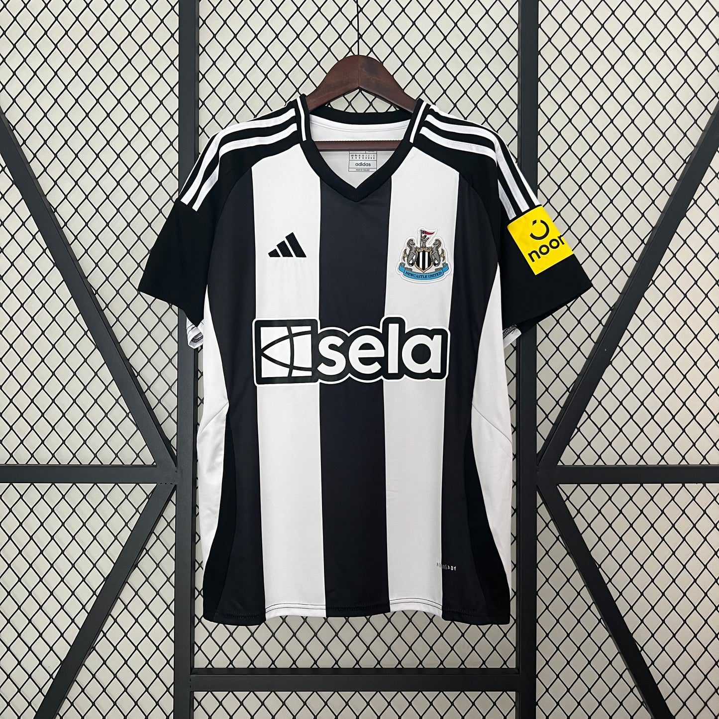 2024/25 Newcastle United Home