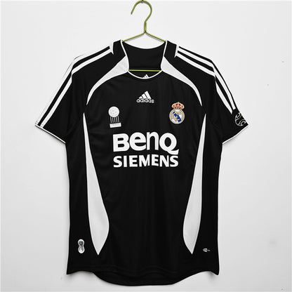 2006-07 Retro Real Madrid Away