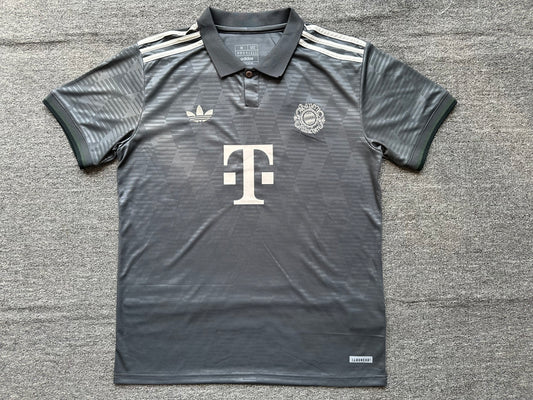 24-25  Bayern Munich
