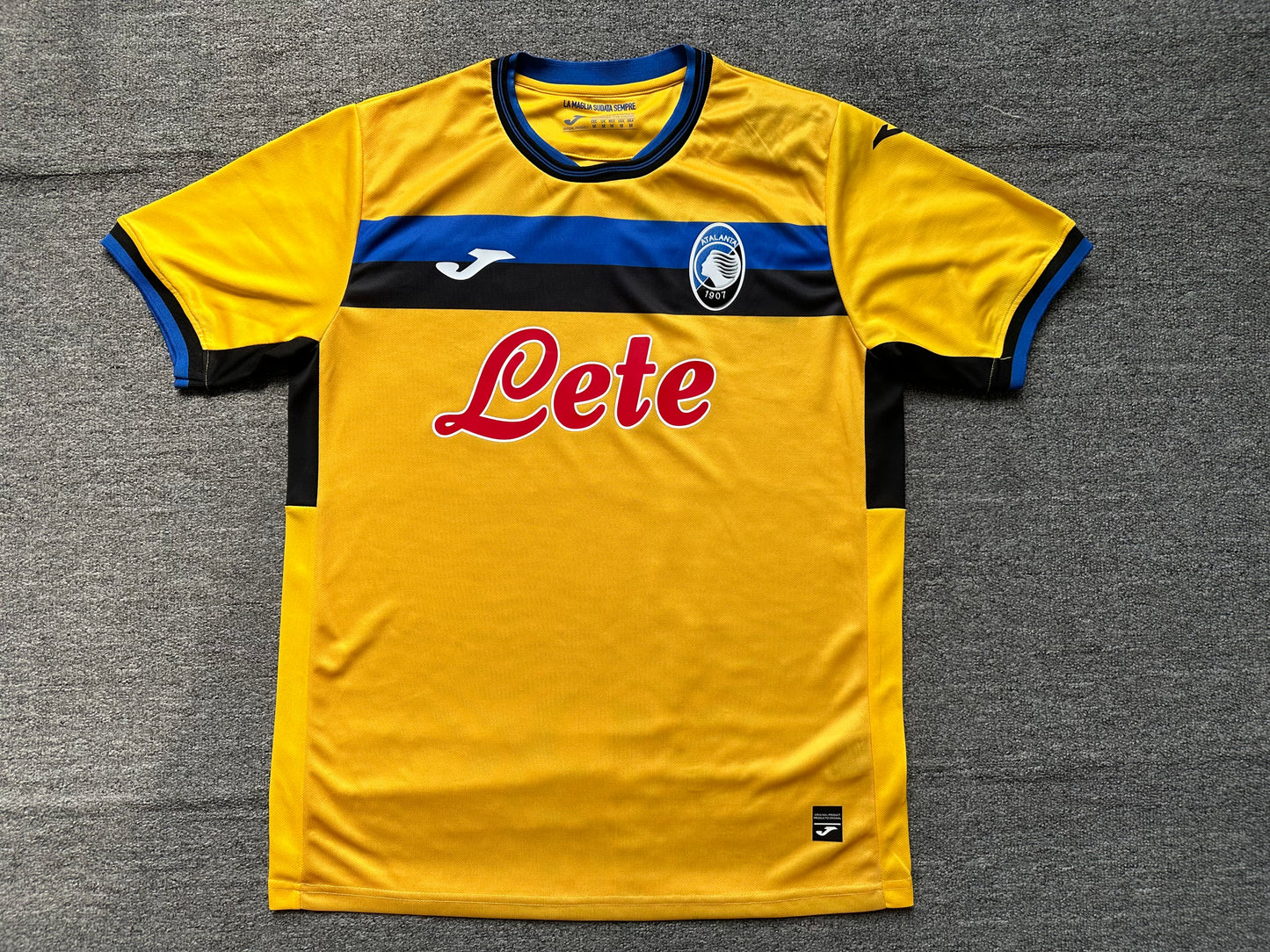 24-25  Atalanta BC Away