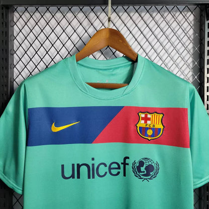 10-11  Barcelona Away