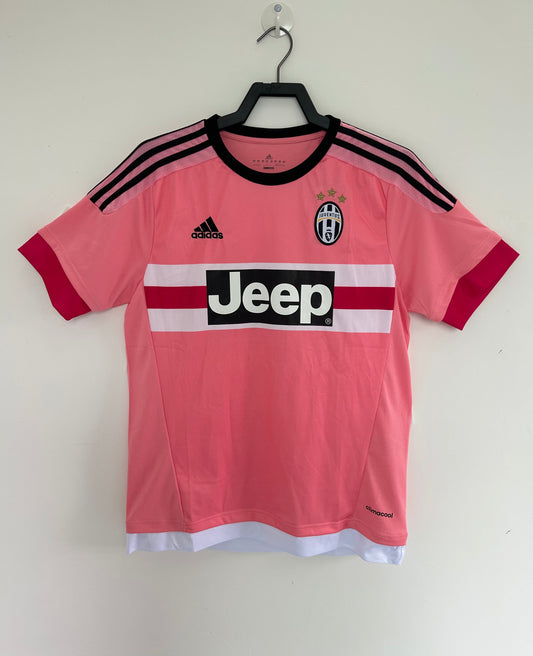 2015/16 Juventus Away