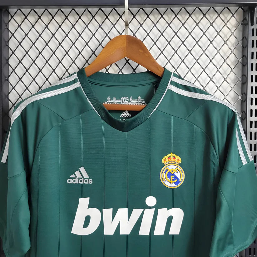 2012-13 Retro Real Madrid away